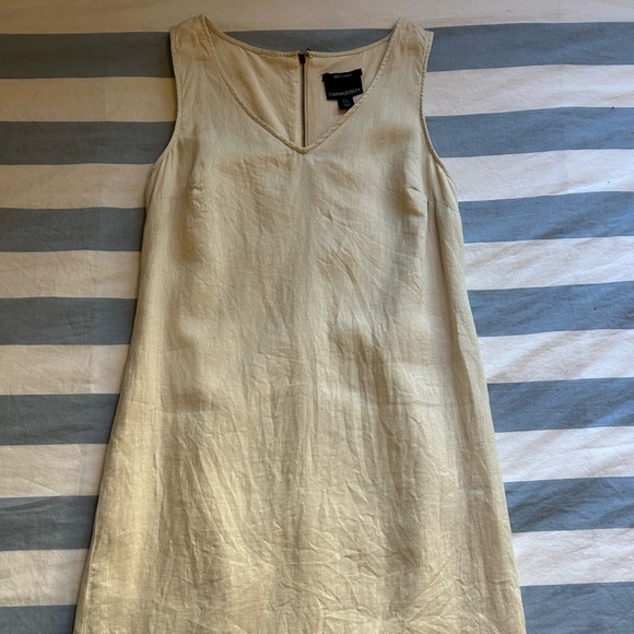 Cynthia Rowley Dresses & Skirts - Cynthia Rowley Cream Sleeveless Dress